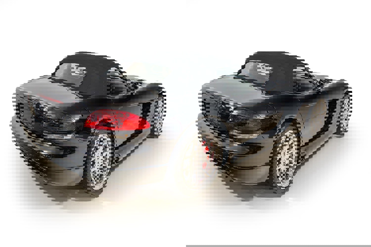 Used 2005 Dodge Viper SRT-10 image 16