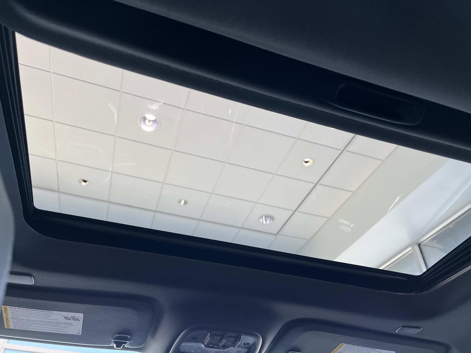 New 2026 GMC Canyon Denali image 18