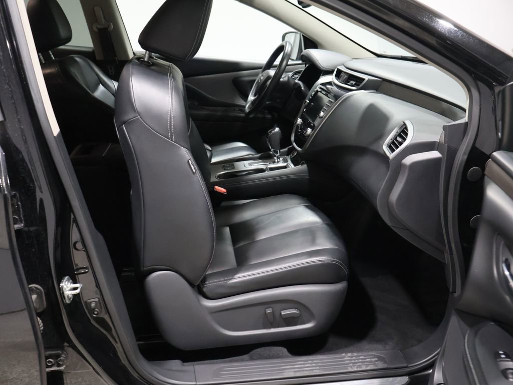 Used 2023 Nissan Murano SV image 22