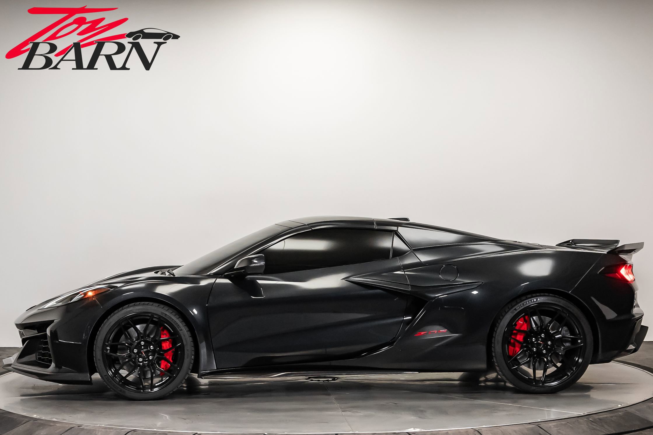 Used 2024 Chevrolet Corvette Z06 w/ Stealth Interior Trim Package image 2