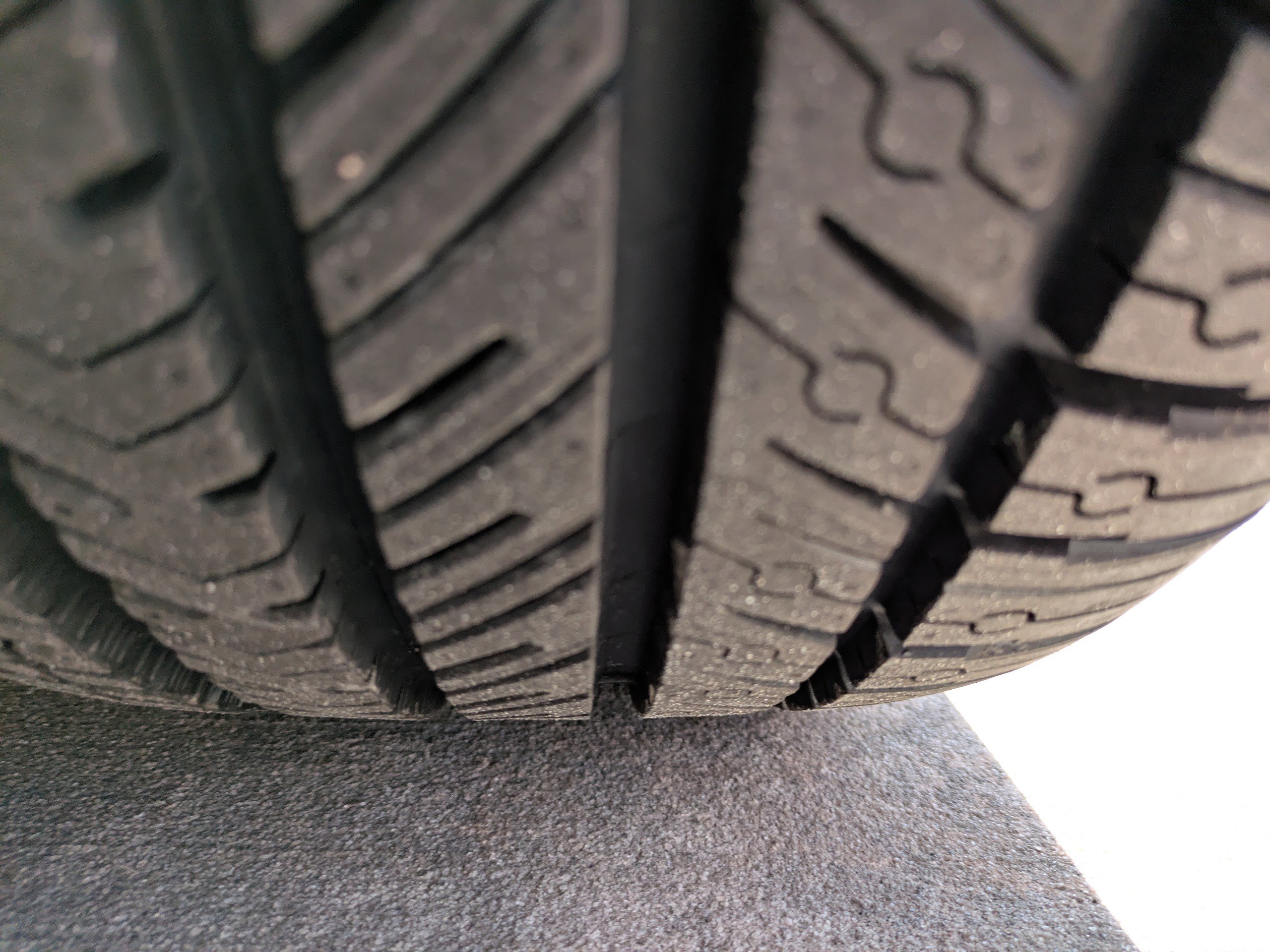 Used 2013 Chevrolet Corvette Coupe image 9