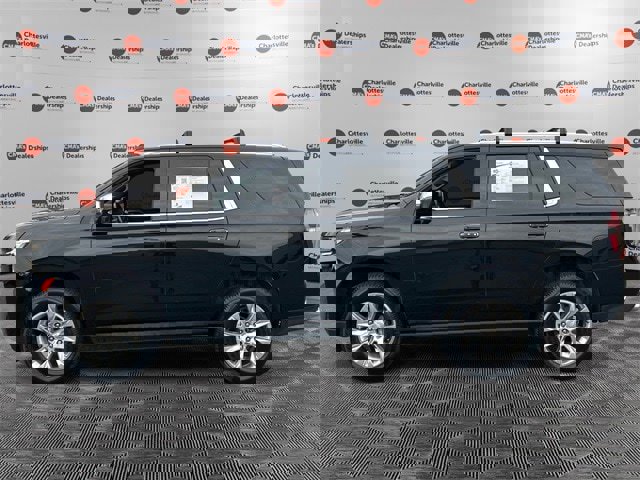 Used 2021 Chevrolet Tahoe Premier w/ Premium Package image 2