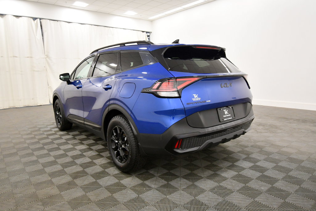 Certified 2025 Kia Sportage X-Pro AWD/4WD image 5