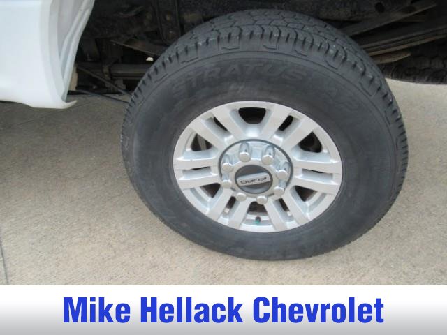 Used 2019 Ford F350 XLT w/ FX4 Off-Road Package AWD/4WD image 5