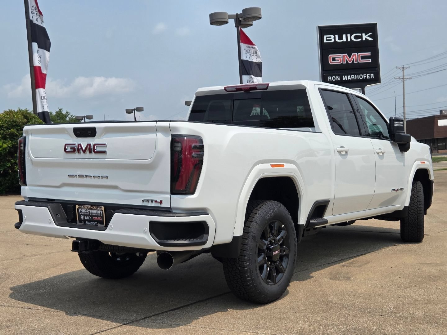 New 2026 GMC Sierra 2500 AT4 w/ Technology Package AWD/4WD image 20