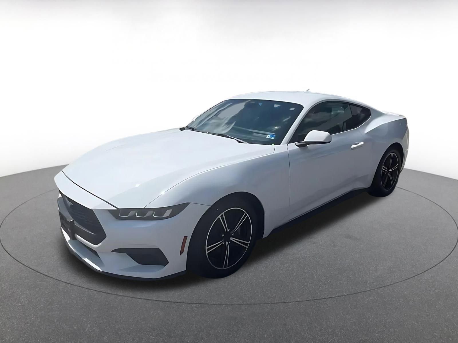 Used 2024 Ford Mustang Premium RWD image 8