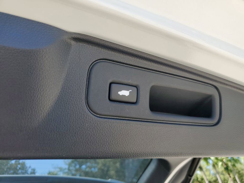 Used 2022 Honda Passport Elite image 16