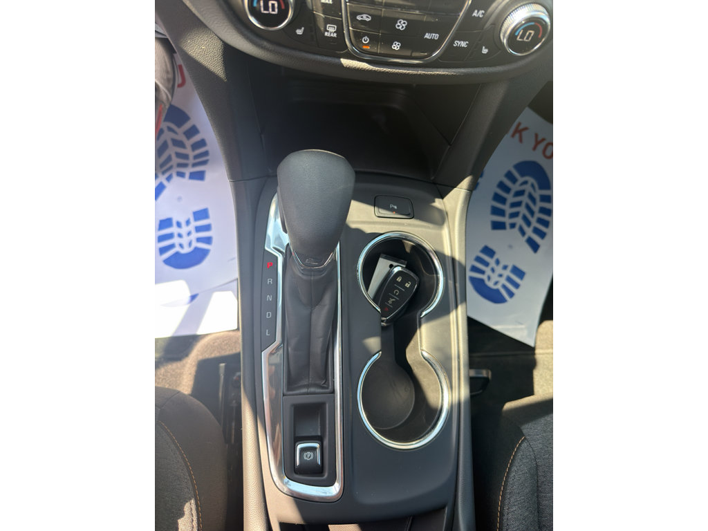 Used 2024 Chevrolet Equinox LT AWD/4WD image 19