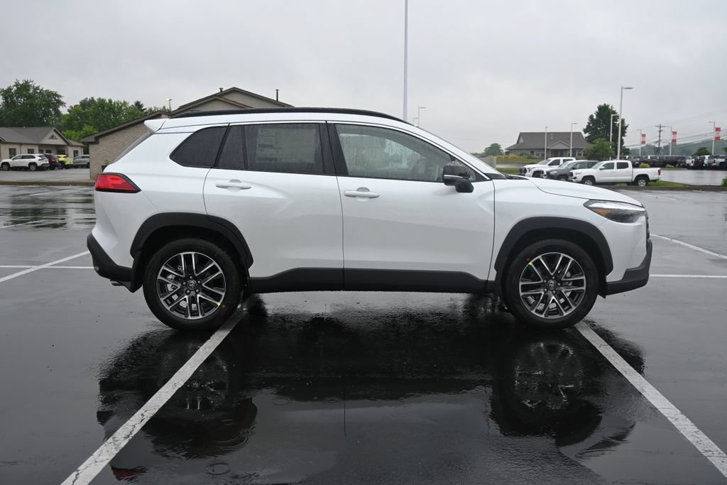 New 2026 Toyota Corolla Cross XLE AWD/4WD image 10