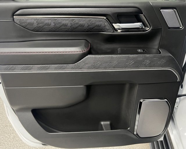 Used 2025 GMC Sierra 2500 AT4X w/ AT4X AEV Edition image 36