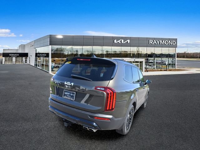 Certified 2022 Kia Telluride SX w/ SX Prestige Package AWD/4WD image 3