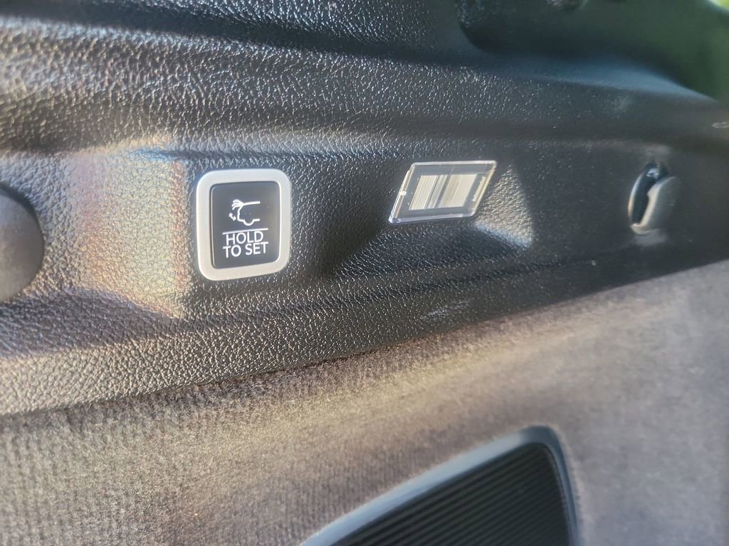 Used 2021 Jeep Grand Cherokee L Overland w/ Advanced Protech Group III image 34