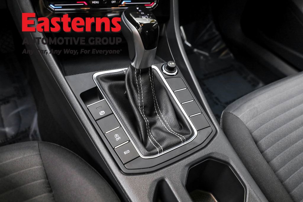 Used 2025 Volkswagen Jetta S image 13