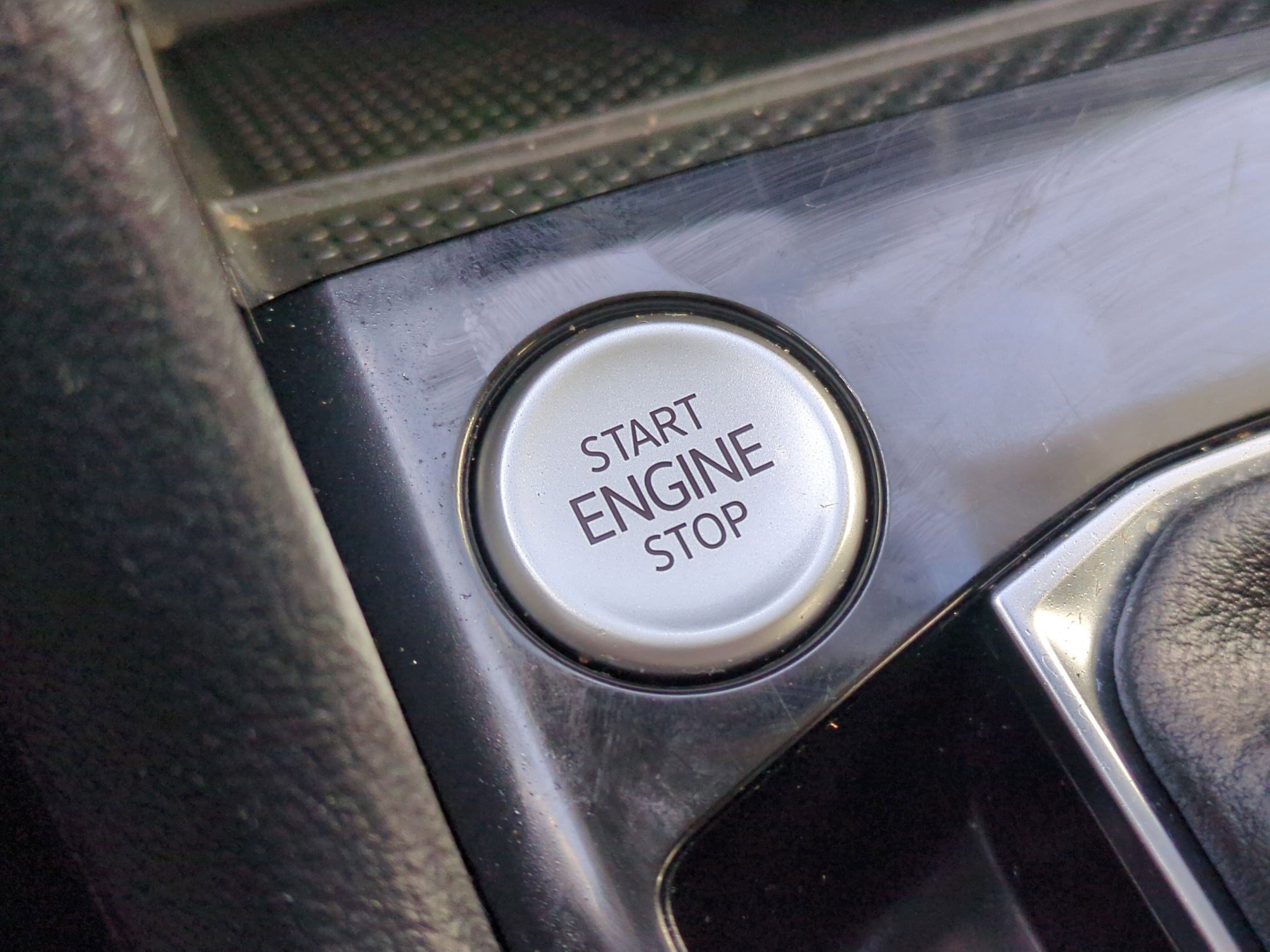 Used 2023 Volkswagen Taos SE image 22