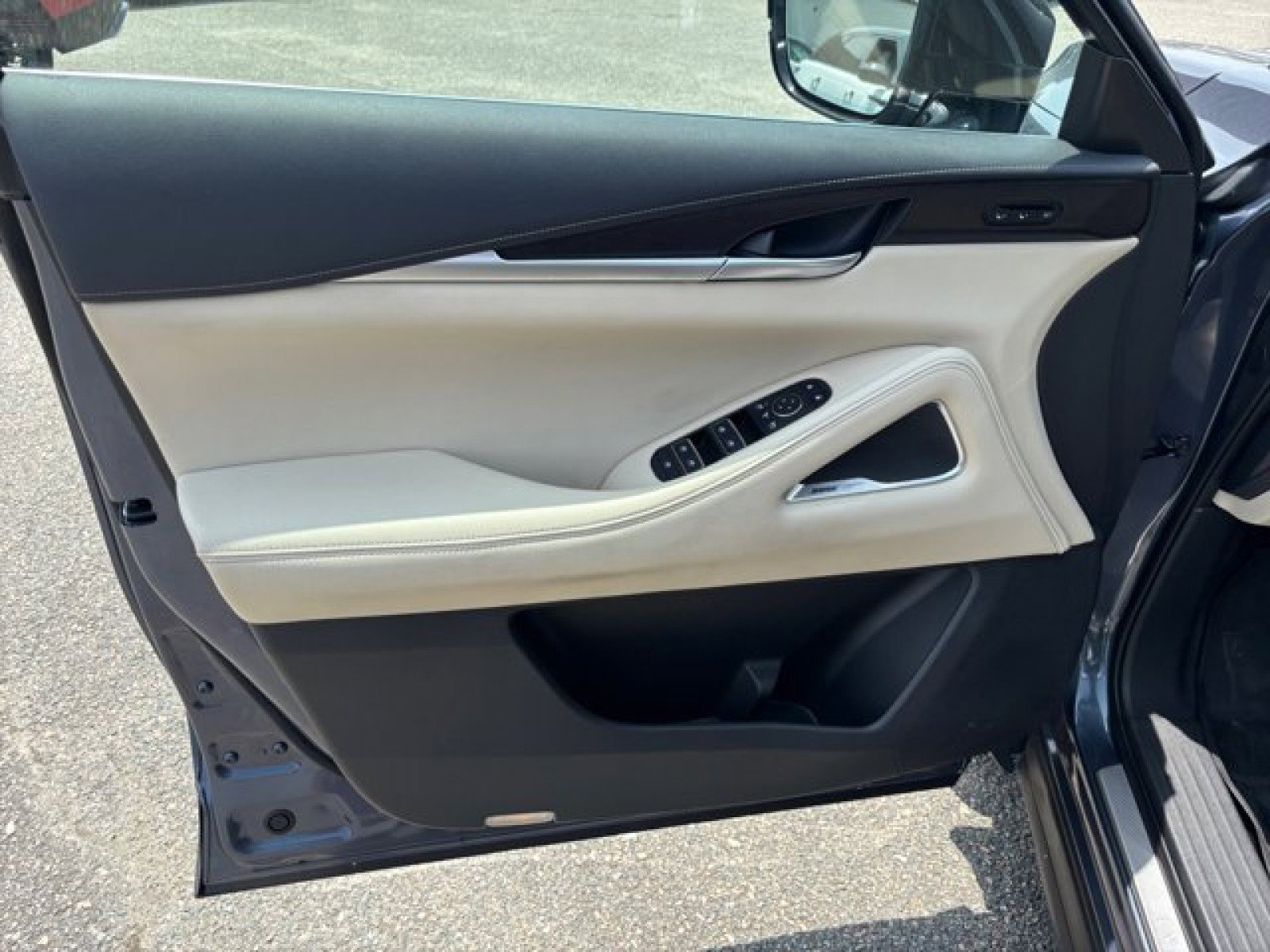 Certified 2022 INFINITI QX60 Sensory w/ Cargo Package image 22