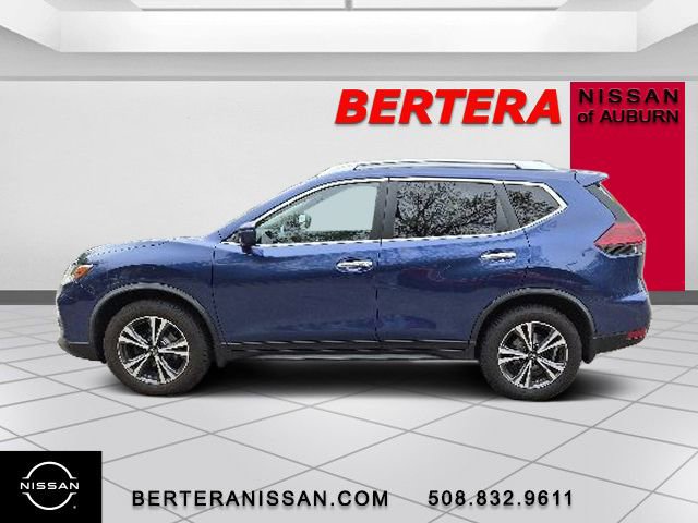 Used 2019 Nissan Rogue SV w/ Premium Package AWD/4WD image 1