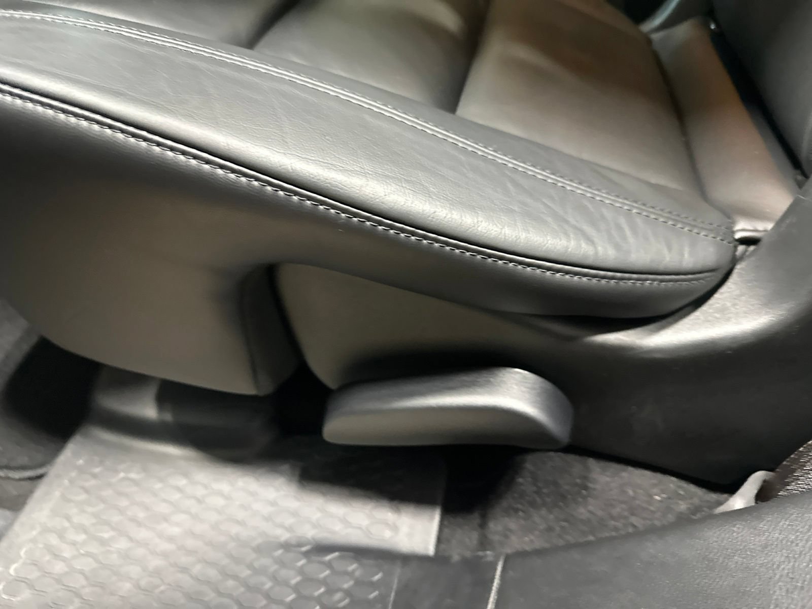 Used 2019 Dodge Durango Citadel w/ Technology Group AWD/4WD image 25