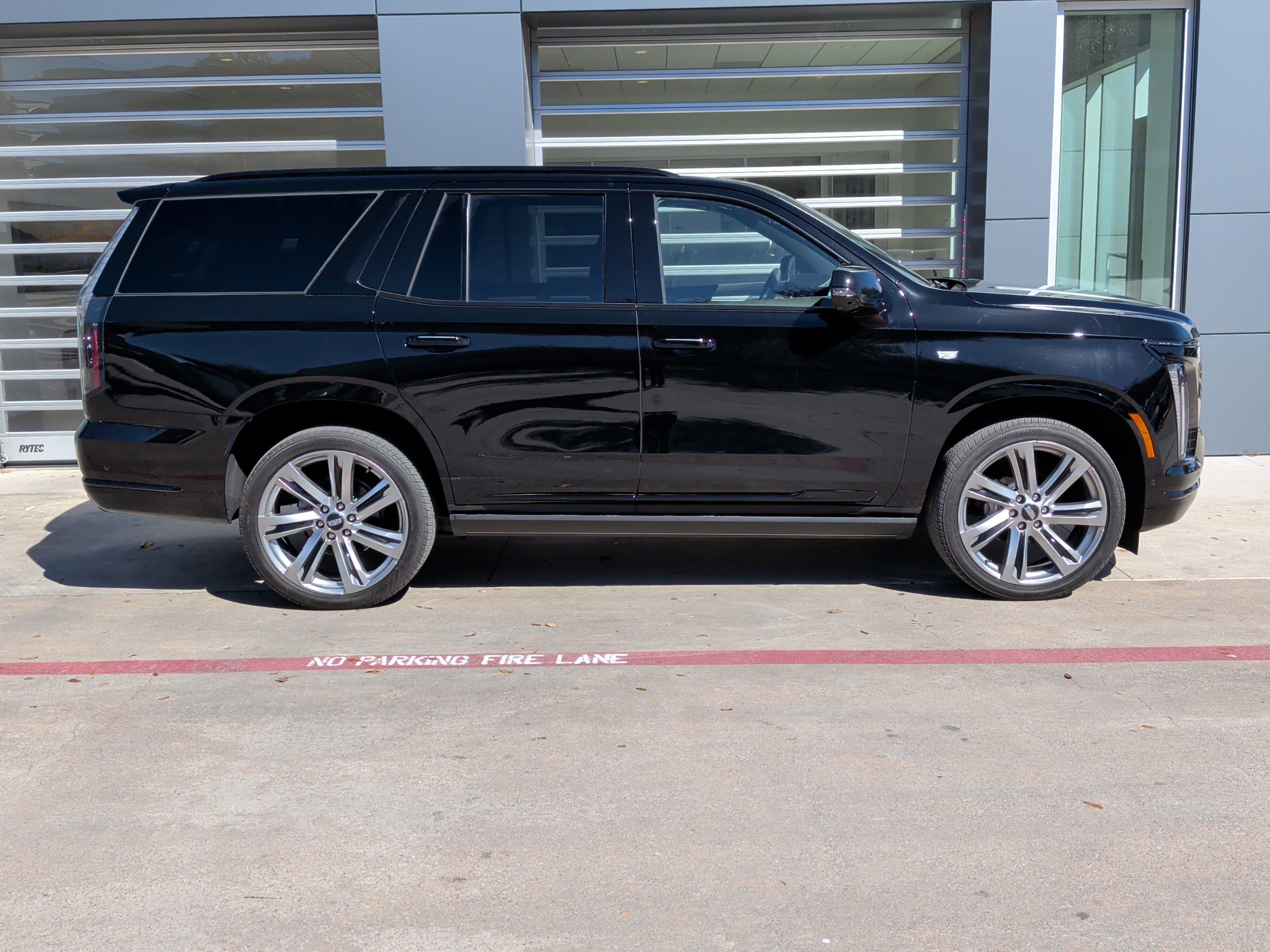 Used 2026 Cadillac Escalade Sport w/ Touring Package image 11