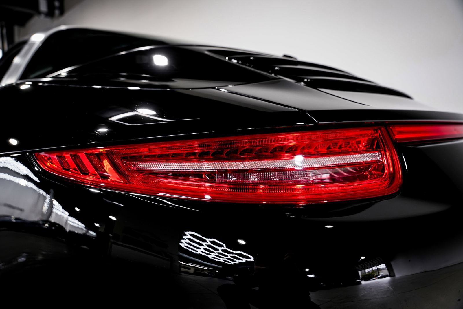 Used 2015 Porsche 911 Targa 4S AWD/4WD image 33