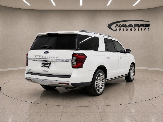 Used 2024 Ford Expedition Limited RWD image 6