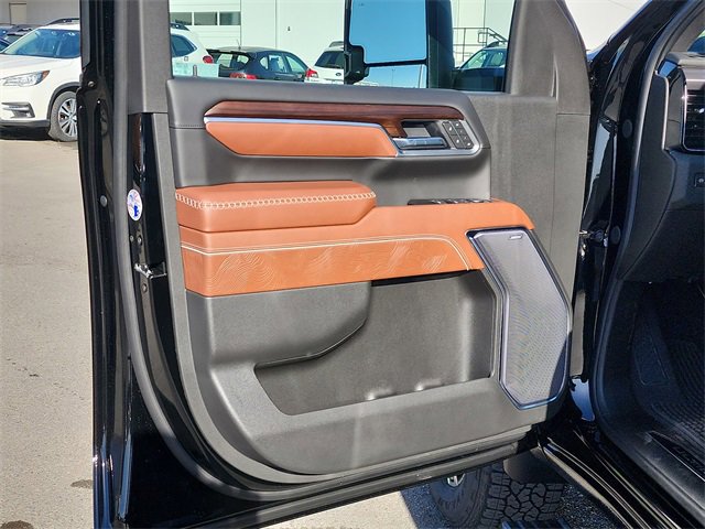 New 2026 GMC Sierra 2500 Denali Ultimate image 16
