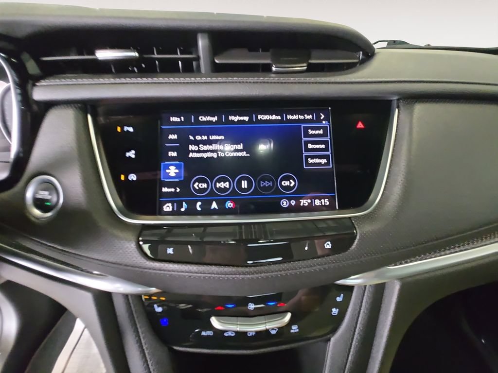 Certified 2025 Cadillac XT5 Sportv w/ Technology Package AWD/4WD image 15