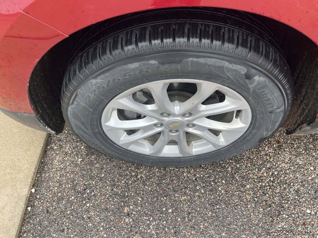 Used 2019 Chevrolet Equinox LT FWD image 21