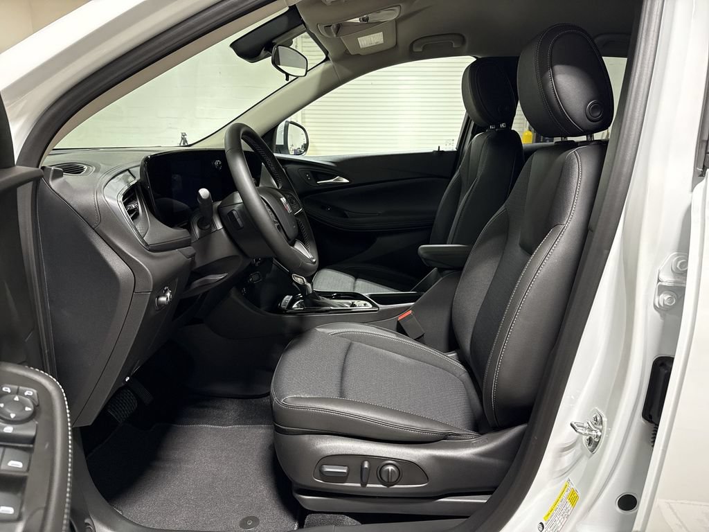 New 2026 Buick Encore GX Preferred w/ Comfort Package FWD image 19