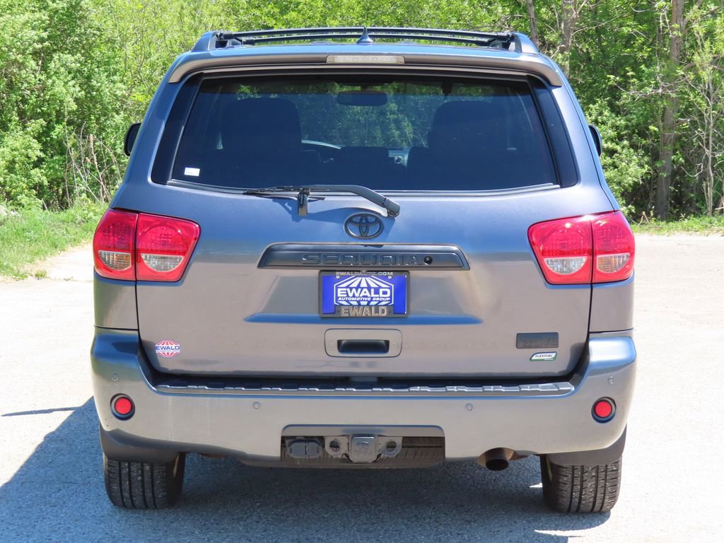 Used 2013 Toyota Sequoia Platinum AWD/4WD image 21