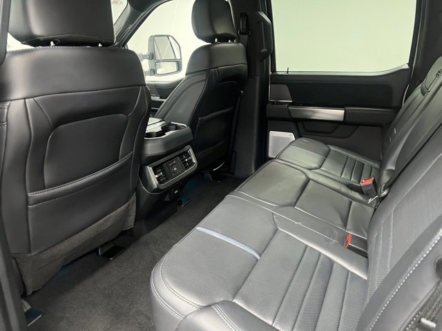 Used 2025 Ford F450 Platinum w/ FX4 Off-Road Package image 48