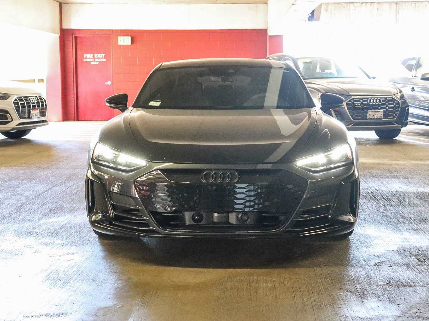 Used 2023 Audi e-tron GT Premium Plus w/ Executive Package AWD/4WD image 6