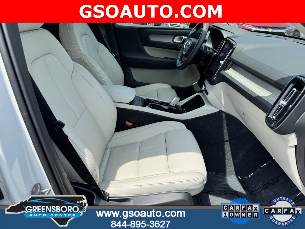 Used 2024 Volvo XC40 B5 Plus w/ Protection Package Premier image 14