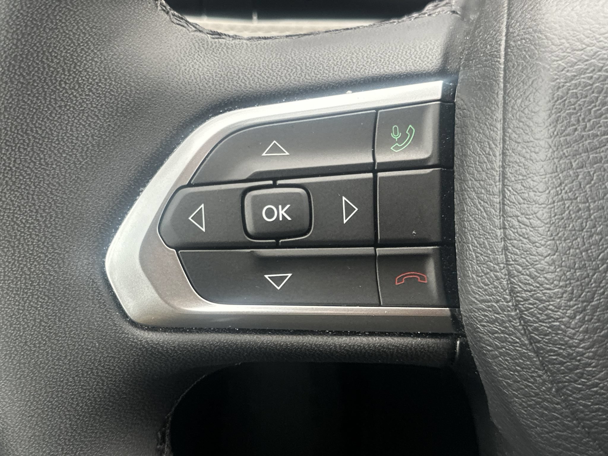 Used 2024 Jeep Compass Limited AWD/4WD image 24