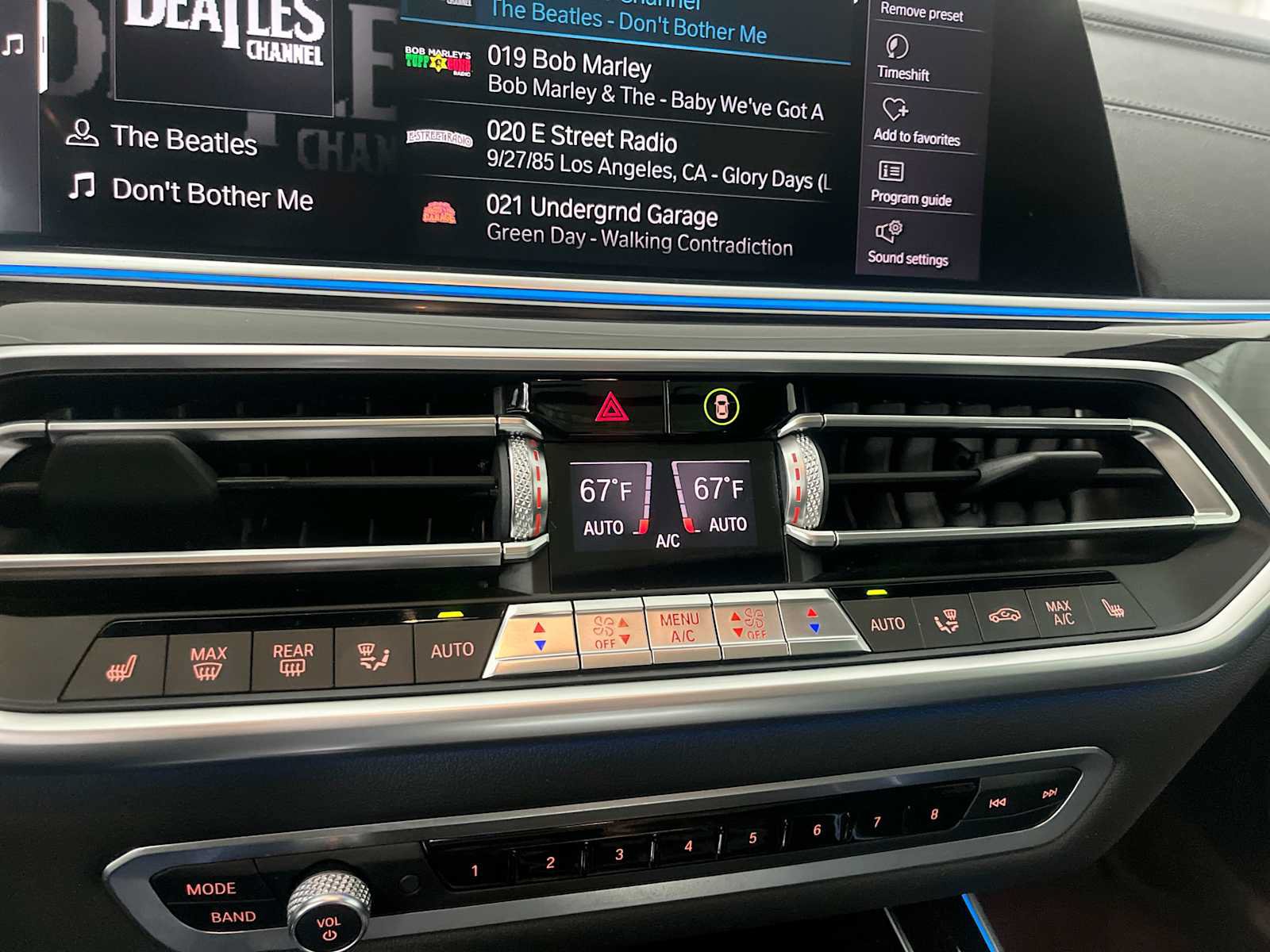 Used 2021 BMW X5 xDrive45e w/ Parking Assistance Package AWD/4WD image 23