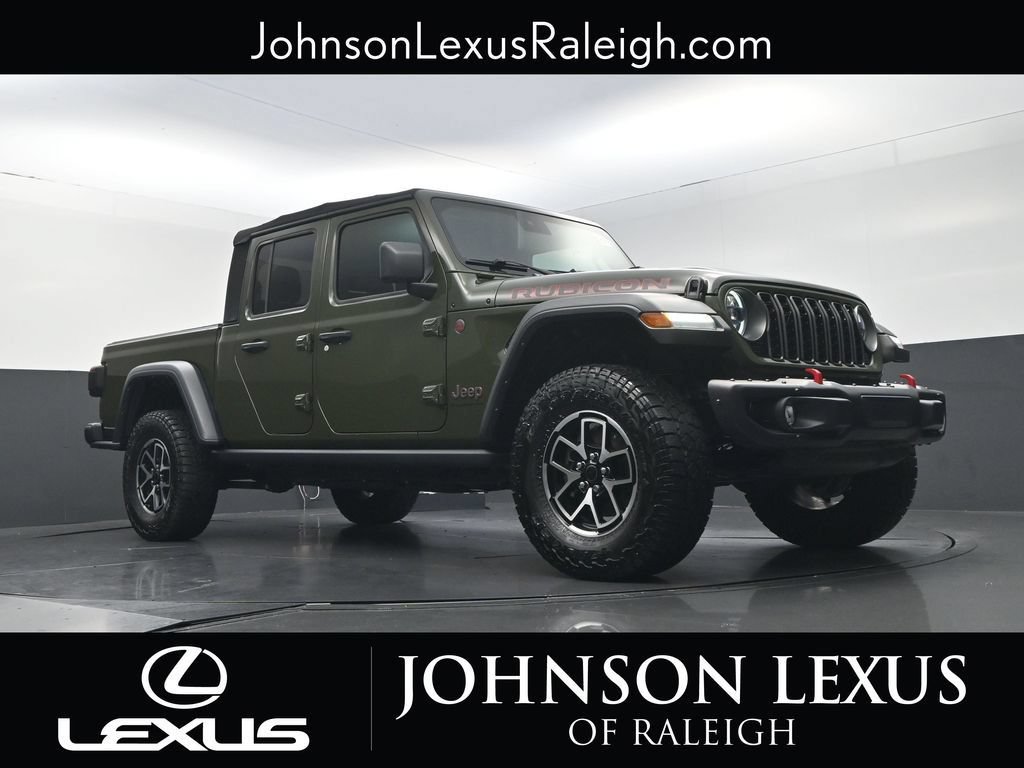 Used 2024 Jeep Gladiator Rubicon w/ Convenience Group AWD/4WD image 16
