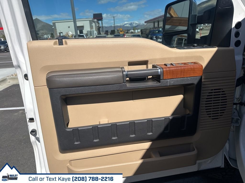 Used 2016 Ford F250 King Ranch w/ King Ranch w/Chrome Package image 20