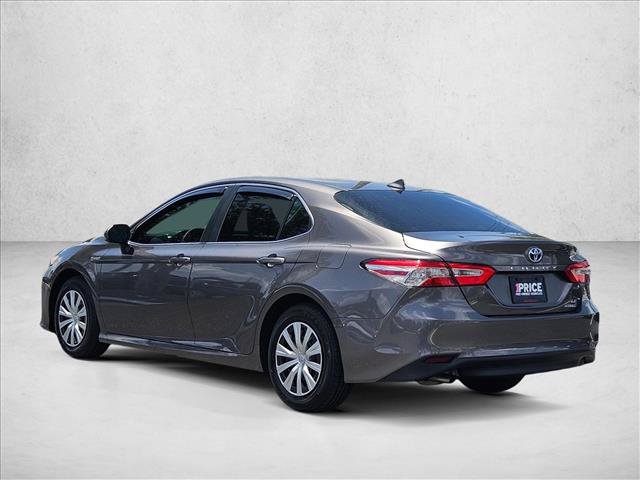 Used 2020 Toyota Camry LE FWD image 8