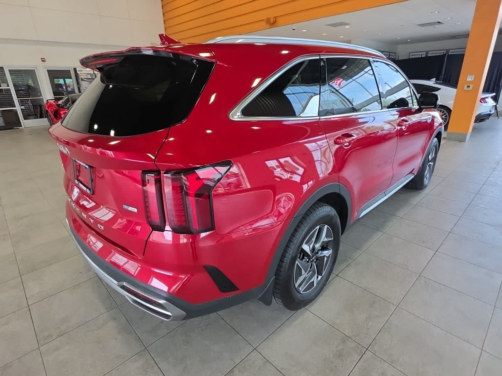Used 2022 Kia Sorento S AWD/4WD image 8
