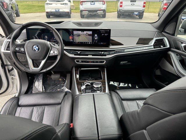 Used 2025 BMW X5 xDrive50e image 34