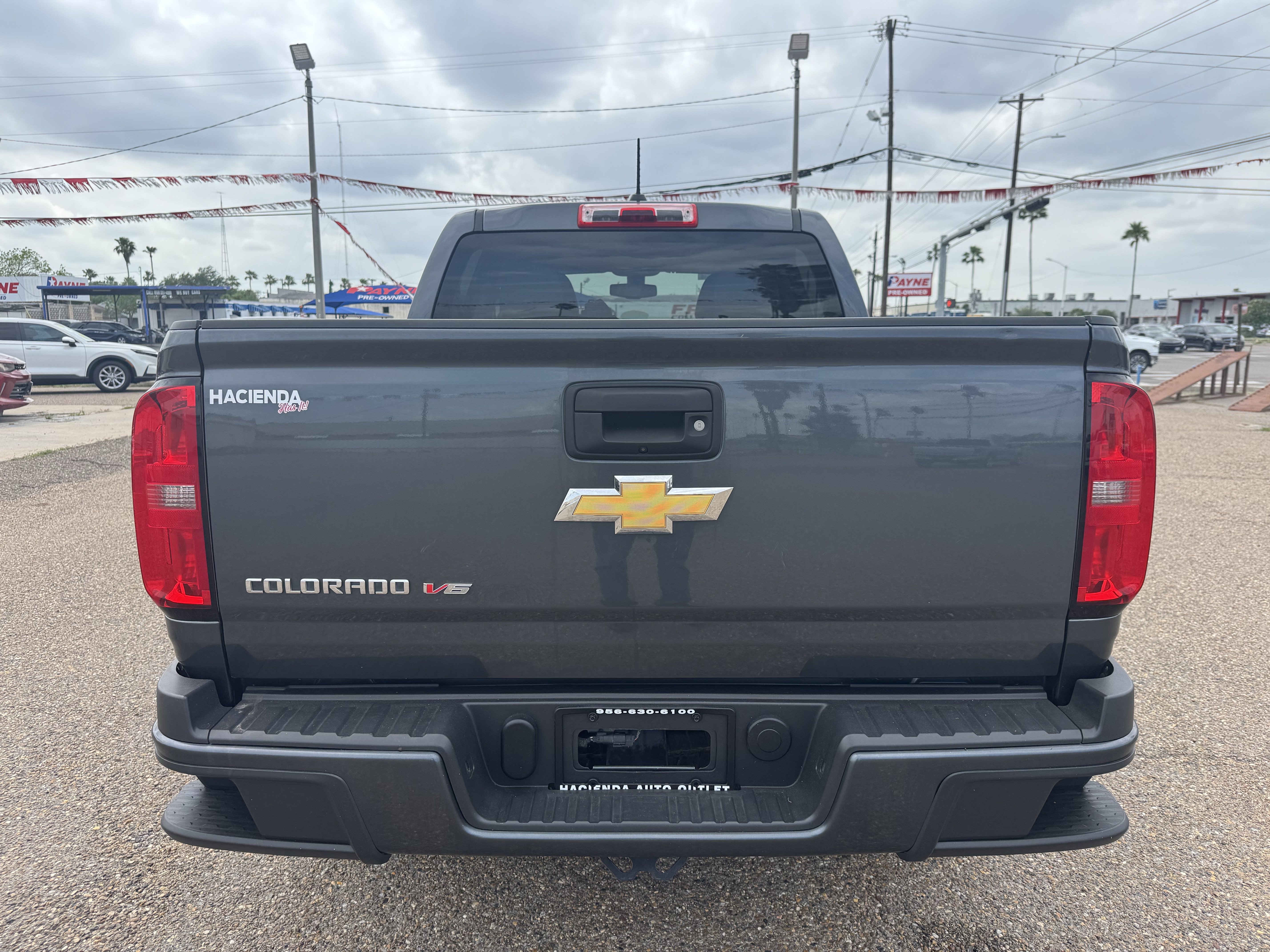 Used 2017 Chevrolet Colorado W/T w/ WT Convenience Package RWD image 3