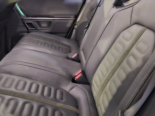 Used 2023 Rivian R1T Adventure Dual AWD/4WD image 13