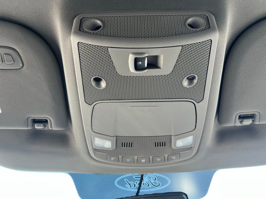 Used 2015 Ford F150 Lariat image 26