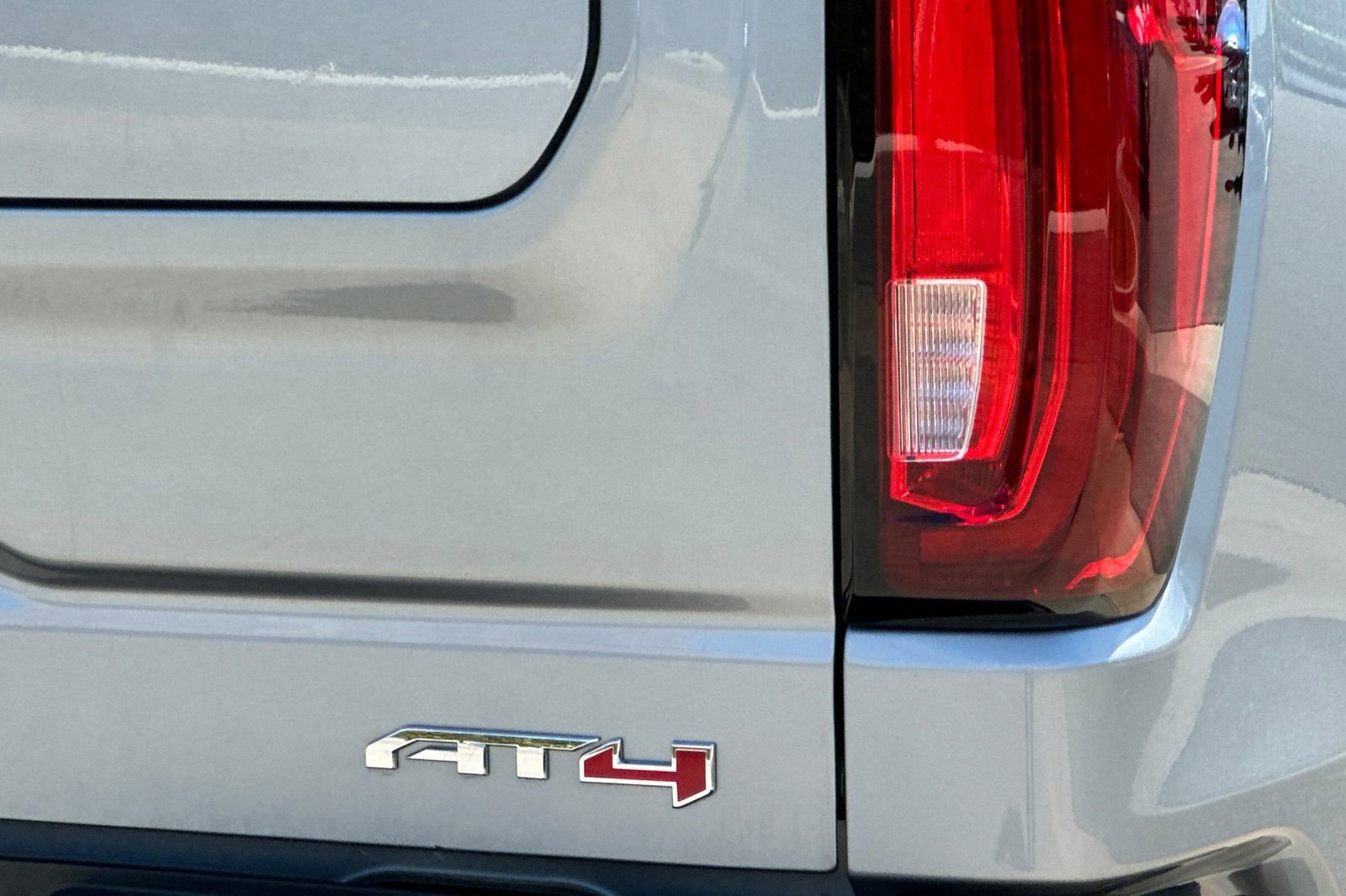 Certified 2025 GMC Sierra 1500 AT4 image 27