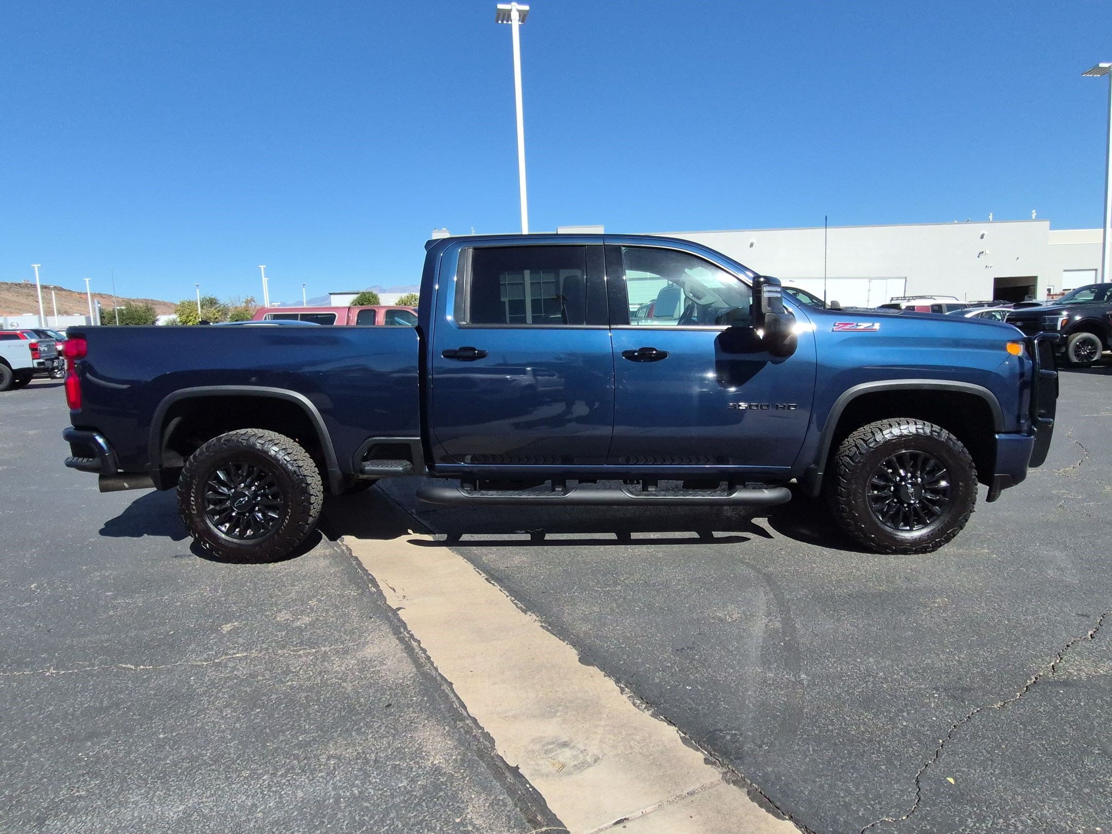 Used 2023 Chevrolet Silverado 3500 LTZ w/ LTZ Plus Package AWD/4WD image 2