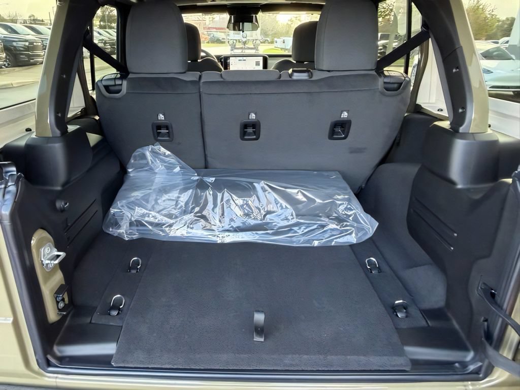 New 2026 Jeep Wrangler Unlimited Sport AWD/4WD image 11