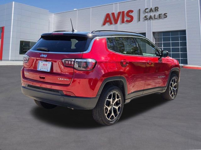 Used 2025 Jeep Compass Limited image 6