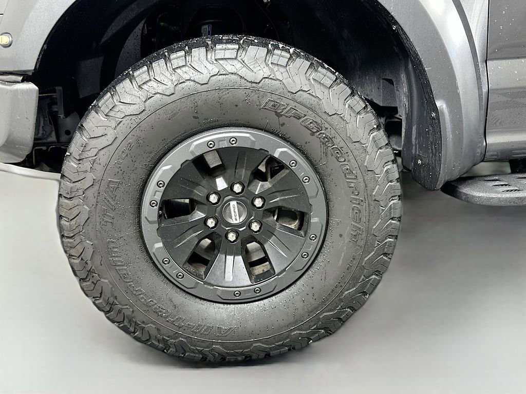 Used 2018 Ford F150 Raptor w/ Equipment Group 802A Luxury AWD/4WD image 30