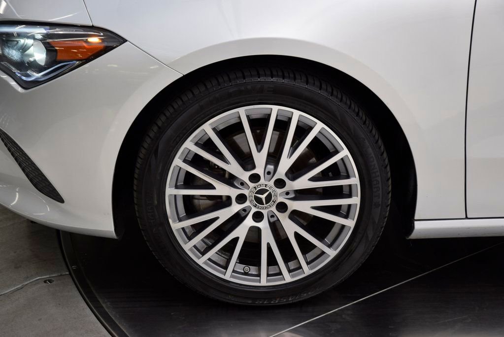 Used 2023 Mercedes-Benz CLA 250 image 14