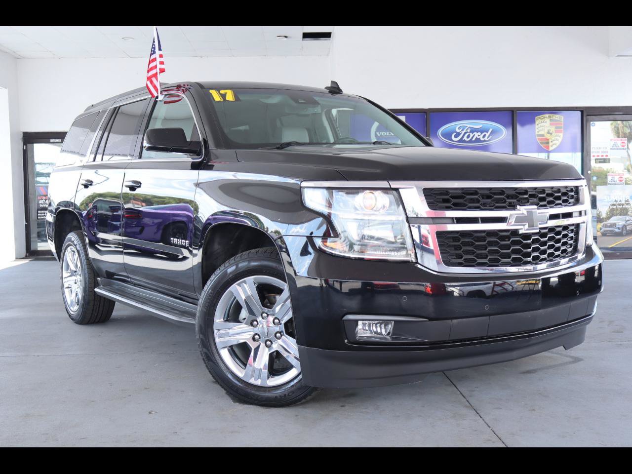 Used 2016 Chevrolet Tahoe LT w/ Luxury Package RWD image 1