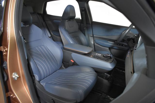 Certified 2023 Nissan Ariya AWD/4WD image 37